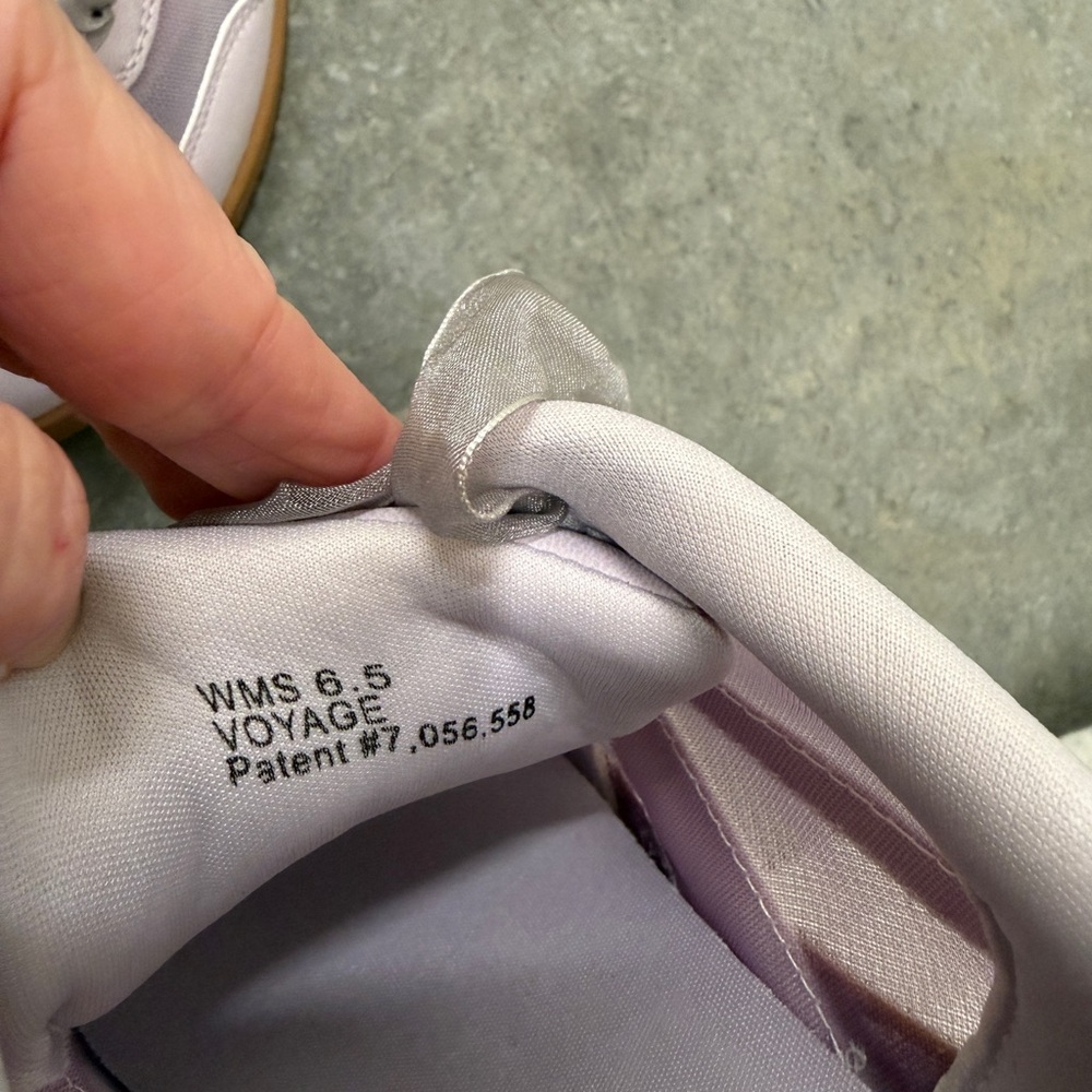 NWT Dolce Vita Women's Lavender Purple Sneakers With White Detail 6.5 - Picture 6 of 6